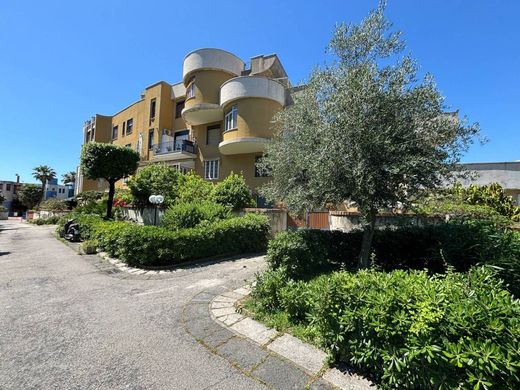 Apartament w Portici, Napoli