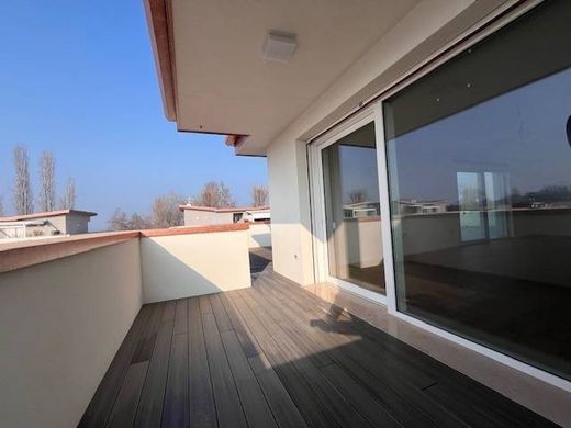 Penthouse w Mantova, Provincia di Mantova