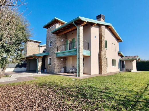 Villa in Carpenedolo, Provincia di Brescia