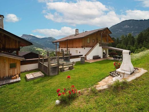 Appartement in Urtijëi, Bolzano