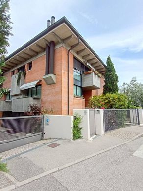 Villa in Verona, Provincia di Verona