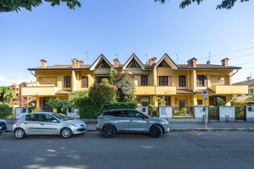 Villa en Gorgonzola, Milán
