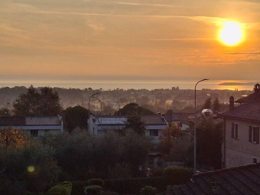 빌라 / Soiano, Provincia di Brescia