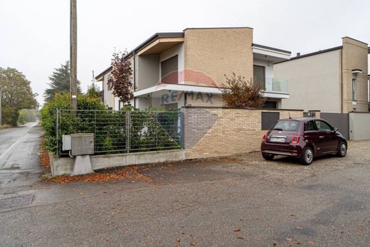 Διαμέρισμα σε Parma, Provincia di Parma