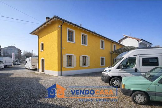 Country House in Rivoli, Turin