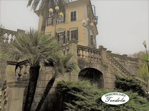 Villa in Carrara, Provincia di Massa-Carrara