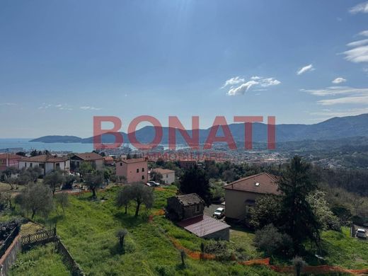 Villa en Vezzano Ligure, Provincia di La Spezia