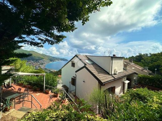 Villa in Noli, Provincia di Savona