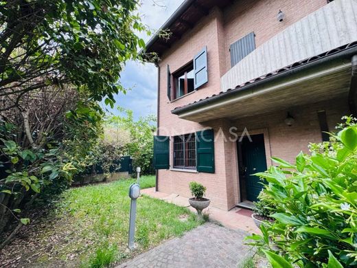 Villa in Zola Predosa, Bologna