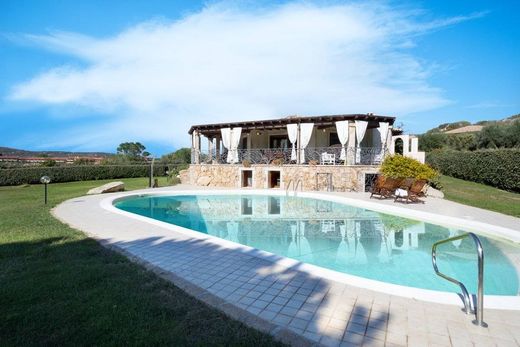 Villa in San Teodoro, Provincia di Sassari