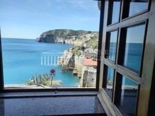 Apartamento - Serrara Fontana, Nápoles