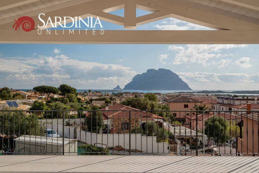 Villa in Loiri Porto San Paolo, Provincia di Sassari