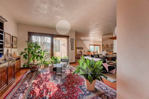 빌라 / Porto Mantovano, Provincia di Mantova