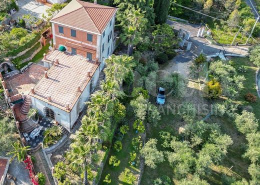 Villa in Taggia, Provincia di Imperia