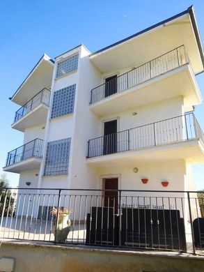 别墅  Fiumicino, 罗马省