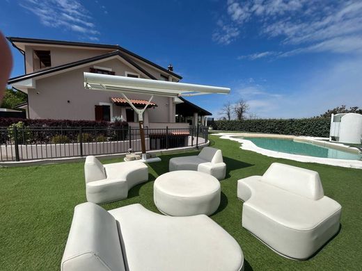 Villa in Viterbo, Provincia di Viterbo