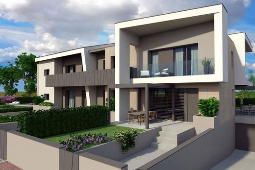 Villa - Collecchio, Provincia di Parma
