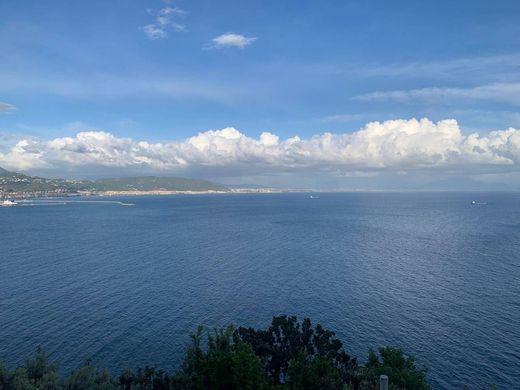 Villa a Cetara, Salerno