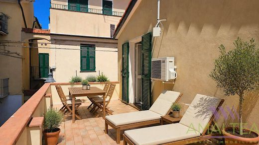 Luxury home in Spotorno, Provincia di Savona