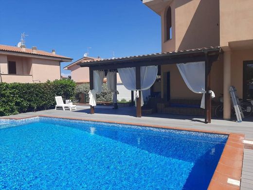Terraced house in Santa Marinella, Rome