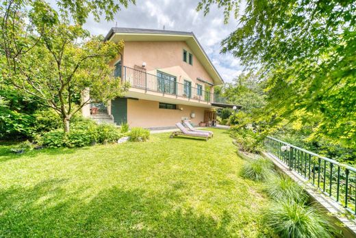 Villa a Rivoli, Provincia di Torino