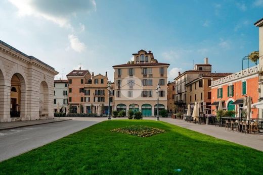 ‏דירת פנטהאוז ב  Brescia, Provincia di Brescia