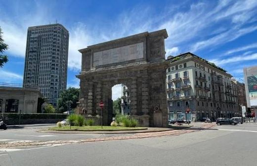Appartamento a Milano, Lombardia