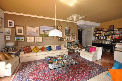 아파트 / 밀라노, Città metropolitana di Milano