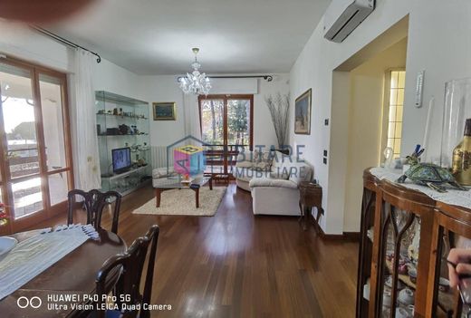 Willa w Livorno, Provincia di Livorno