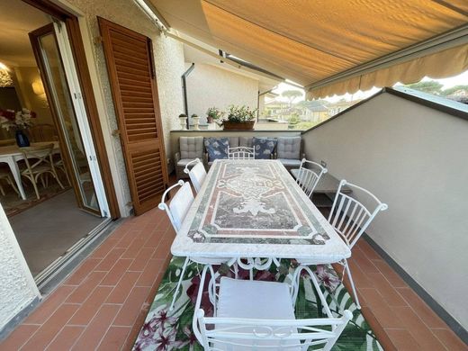 Appartamento a Pietrasanta, Lucca