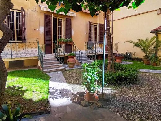 Apartment in Florence, Tuscany