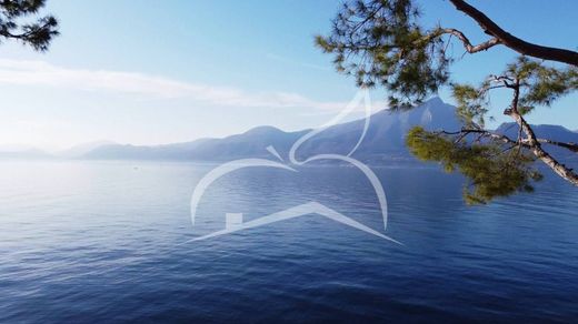 Torri del Benaco, Provincia di Veronaのアパートメント