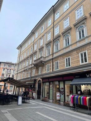 Apartment in Trieste, Friuli Venezia Giulia