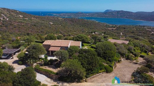 Villa in Cugnana Verde, Provincia di Sassari