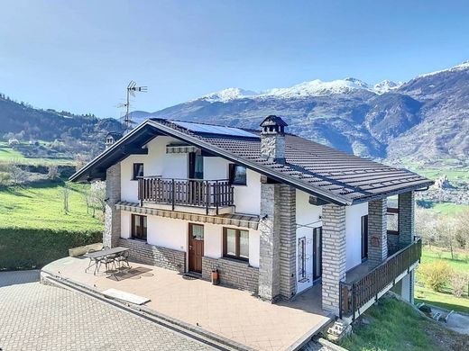 Villa a Aymavilles, Aosta