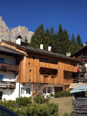 Apartament w Cortina d'Ampezzo, Provincia di Belluno