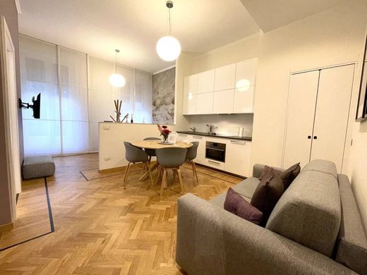 Appartement in Milaan, Città metropolitana di Milano