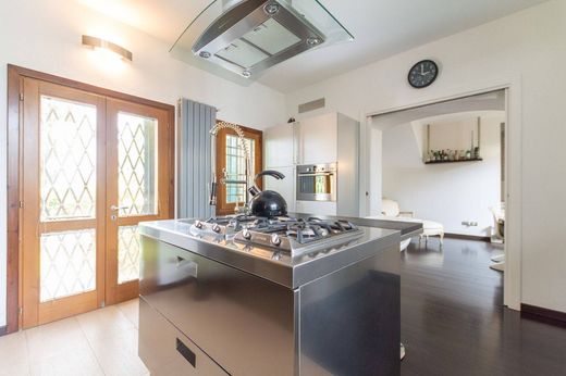 Luxe woning in San Pietro di Feletto, Provincia di Treviso