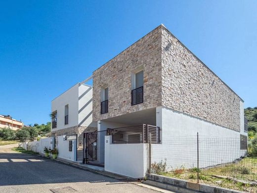 Apartment / Etagenwohnung in Villasimius, Provincia del Sud Sardegna