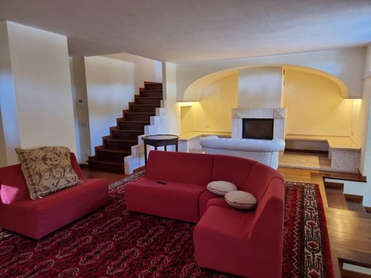 Villa - Camaiore, Provincia di Lucca