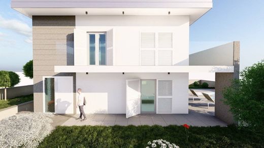 Villa in Giugliano in Campania, Naples