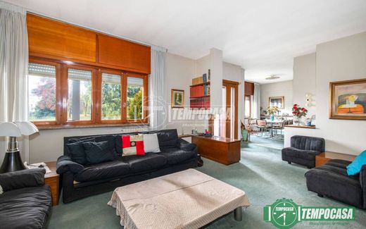 Villa Vimodrone, Milano ilçesinde