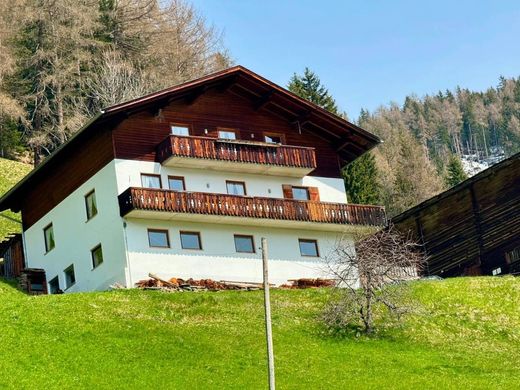 Chalet a Selva dei Molini, Bolzano