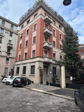 Appartamento a Milano, Lombardia