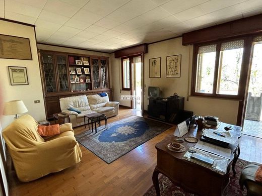 Penthouse in Pesaro, Pesaro and Urbino