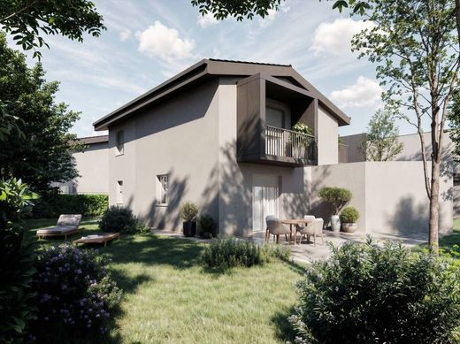 Villa in Quattro Castella, Provincia di Reggio Emilia