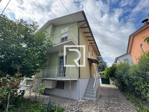 Villa in Cesena, Provincia di Forlì-Cesena