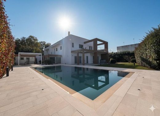 Villa a Lecce, Puglia