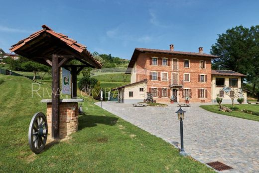 Casa de campo en Cortanze, Provincia di Asti
