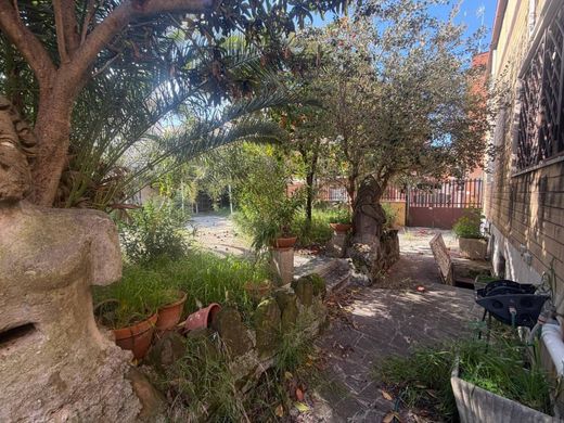 Villa in Rome, Latium